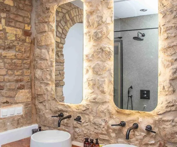 Sopra Mura Luxury Town House
